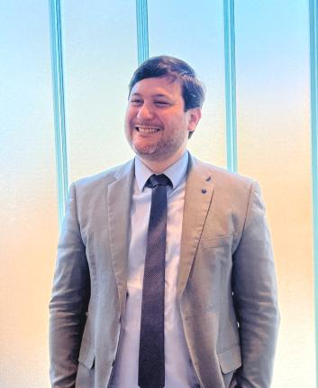 Dr. Carlos Bidegain